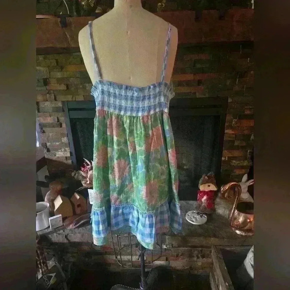 Floral dress - Picture 2 of 2